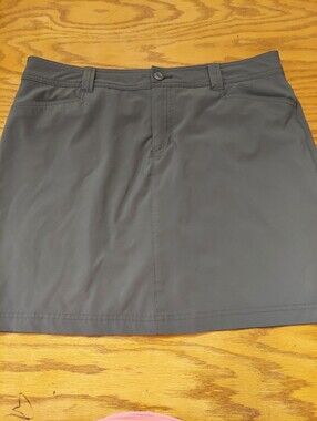 Eddie Bauer Womens Skort Skirt Size 12 Gray Stretch Pockets Golf Hiking Outdoor
